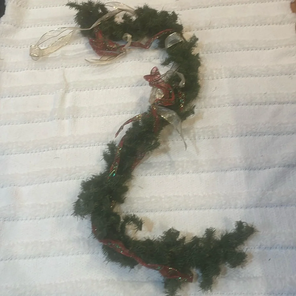 6 ft Christmas holiday garland ribbon table decor wreath mirror staircase window